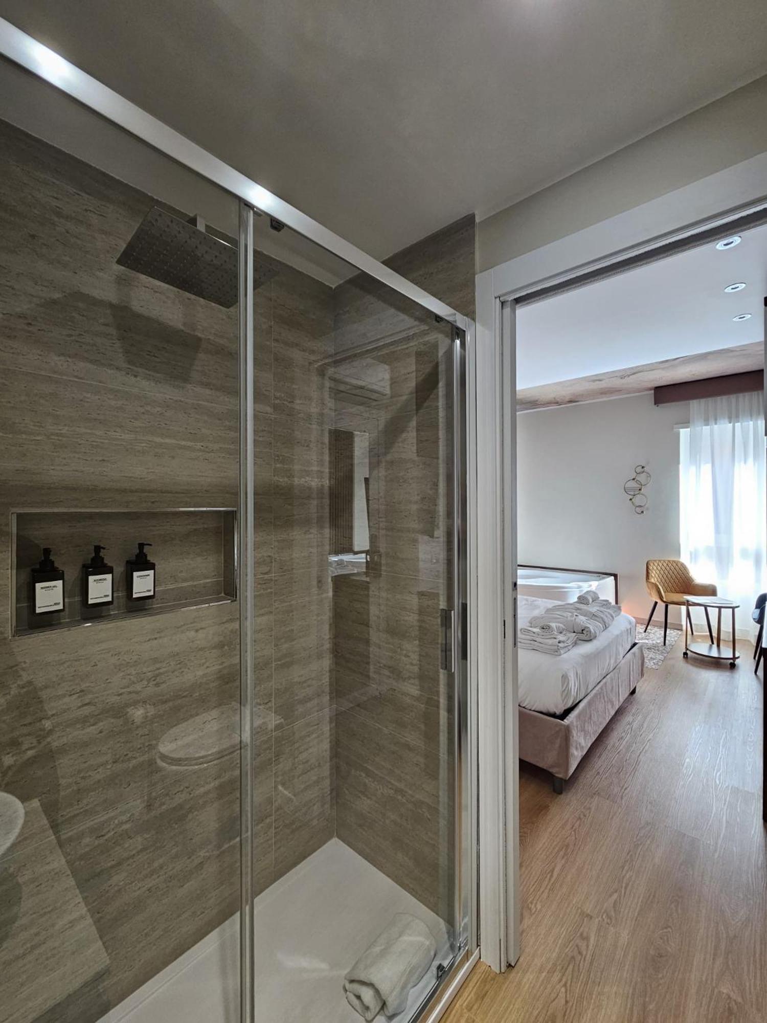 Rome Suite Rome Vaticano Guest House ภายนอก รูปภาพ